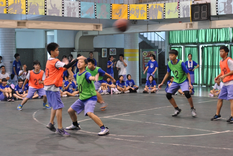 102學年度班際球類比賽(國三籃球)-201308090853590.jpg