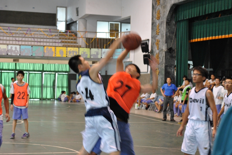 102學年度班際球類比賽(國三籃球)-201308090854092.jpg